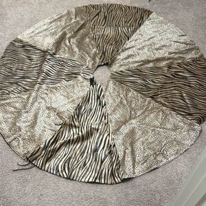 Animal Print Tree Skirt
